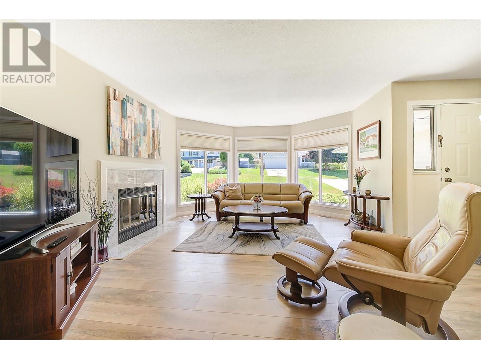  482 Curlew Drive, Kelowna