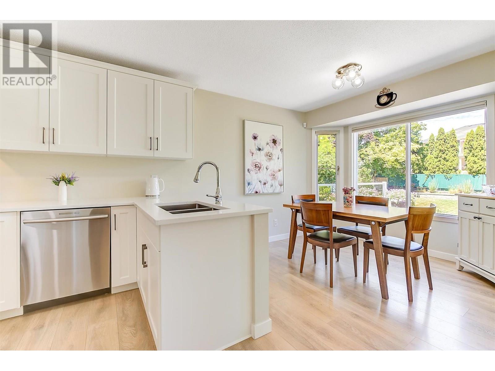  482 Curlew Drive, Kelowna