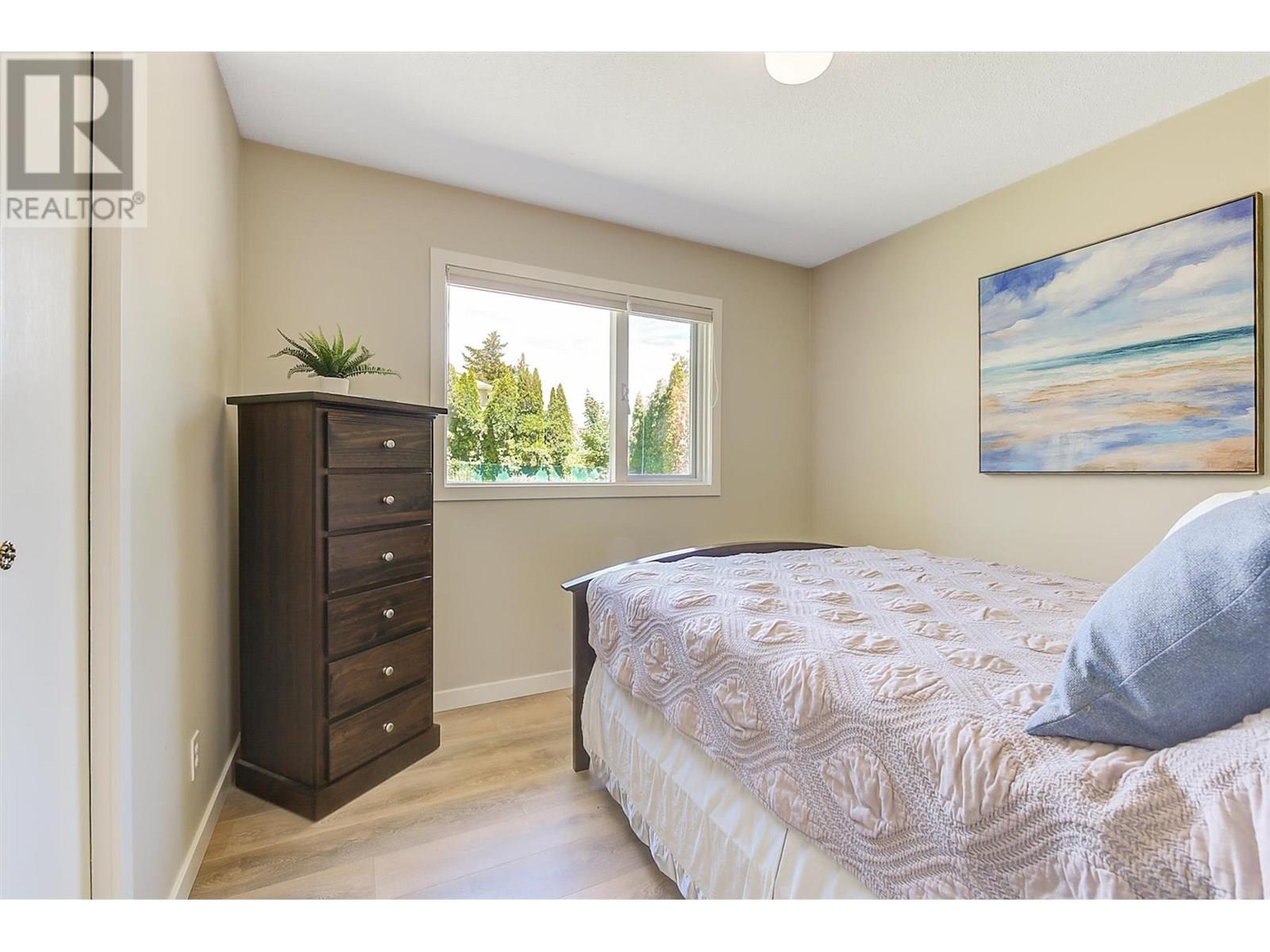  482 Curlew Drive, Kelowna