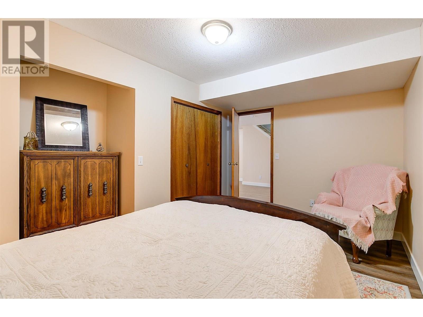  482 Curlew Drive, Kelowna