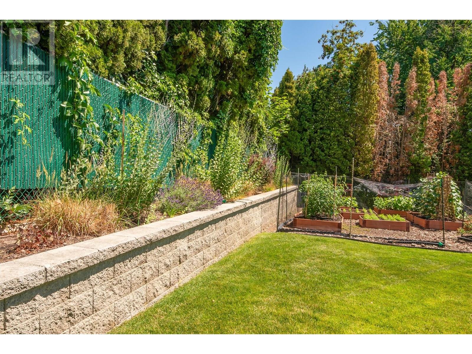  482 Curlew Drive, Kelowna
