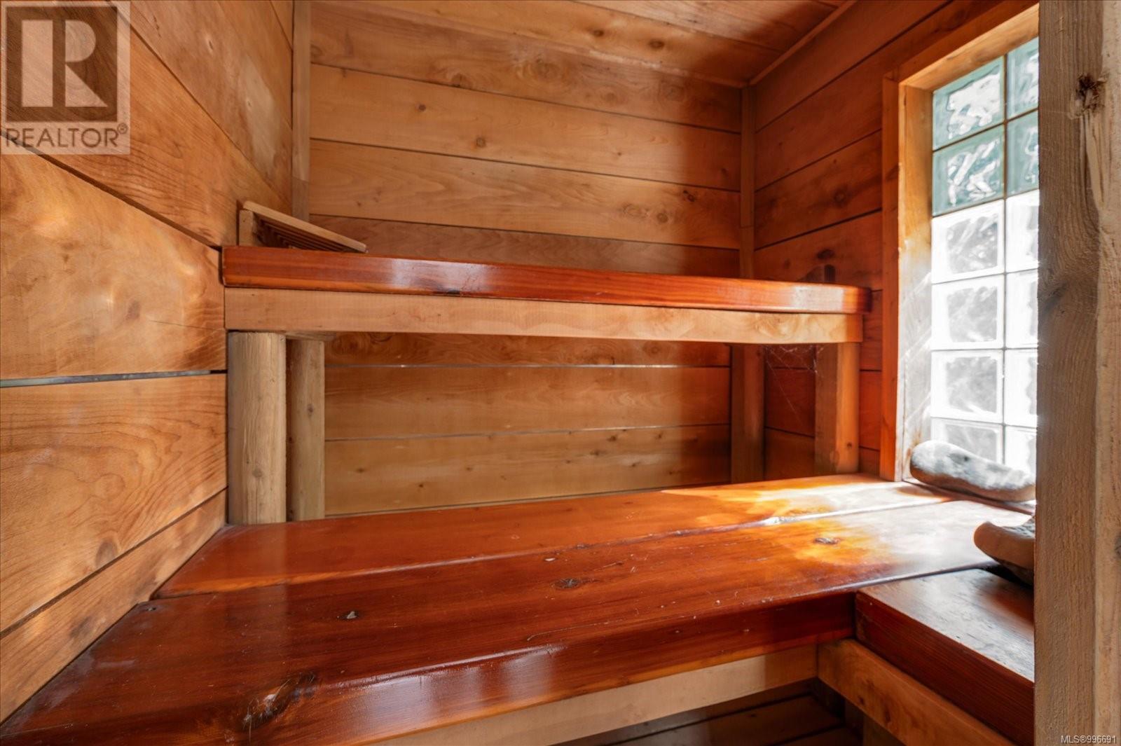 Photo 26 of 5185 Gainsberg Rd, Bowser BC