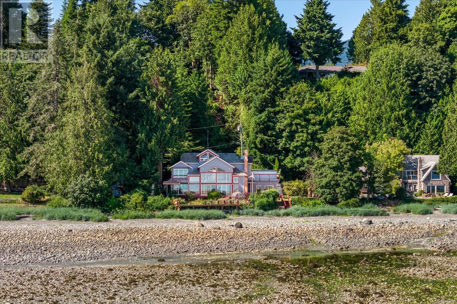 Photo 48 of 5185 Gainsberg Rd, Bowser BC