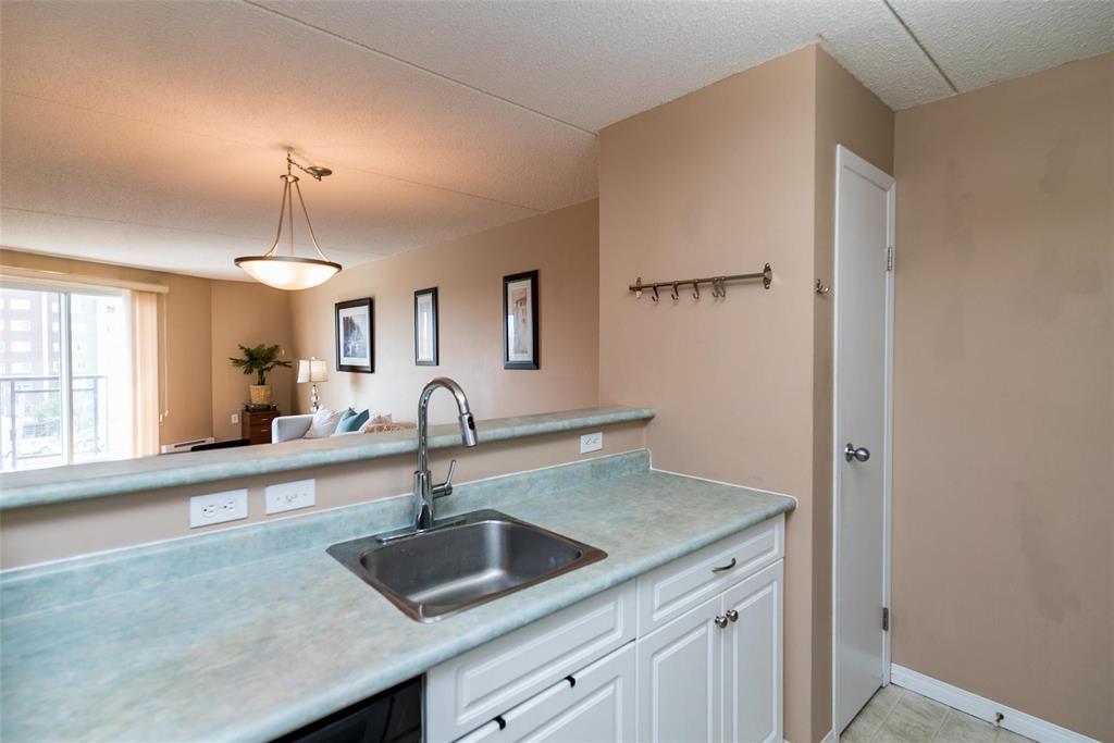Photo 8 of 509 1720 Pembina Highway, Winnipeg MB