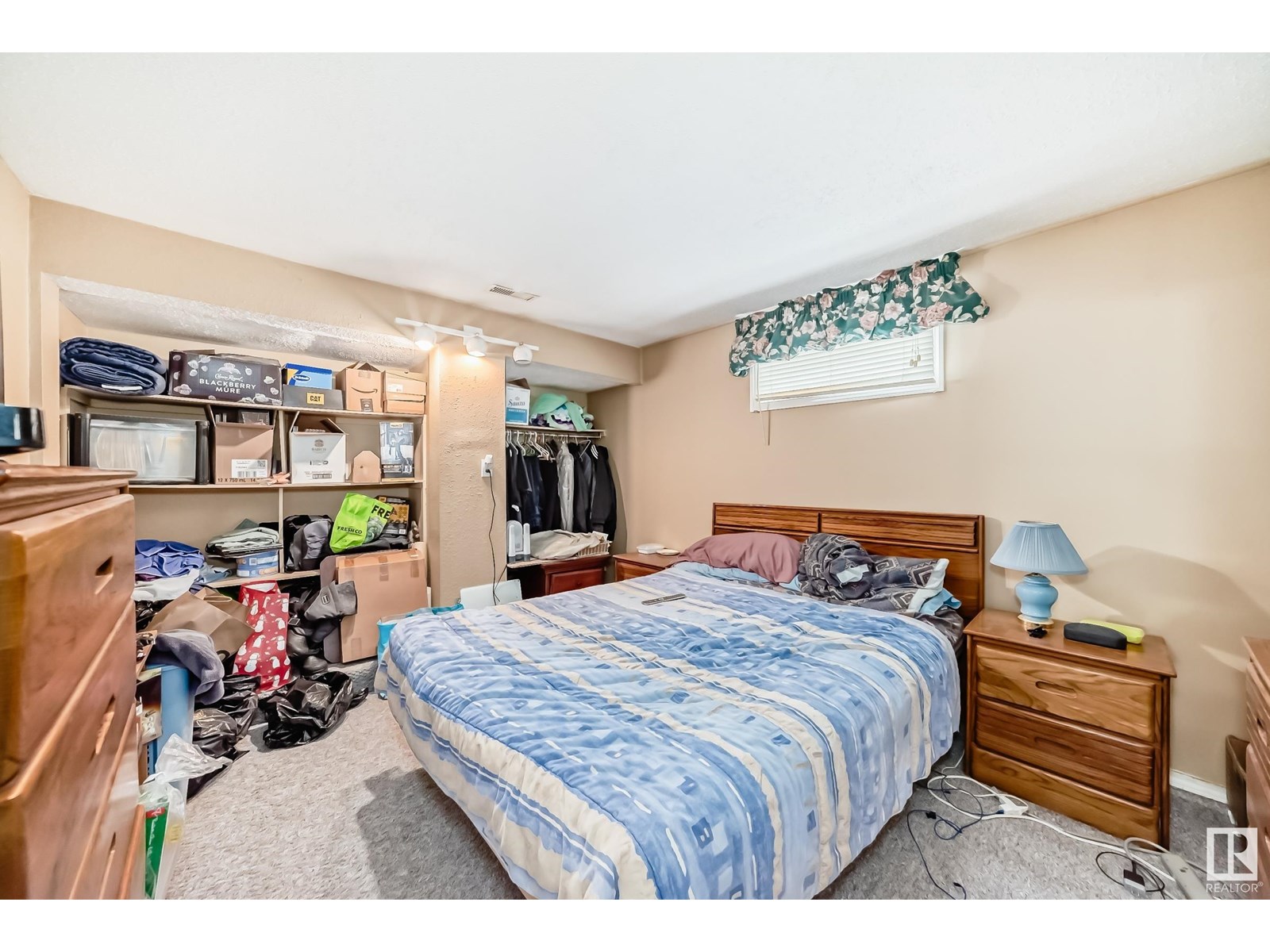 Photo 26 of 44 Grandin Rd, St Albert AB