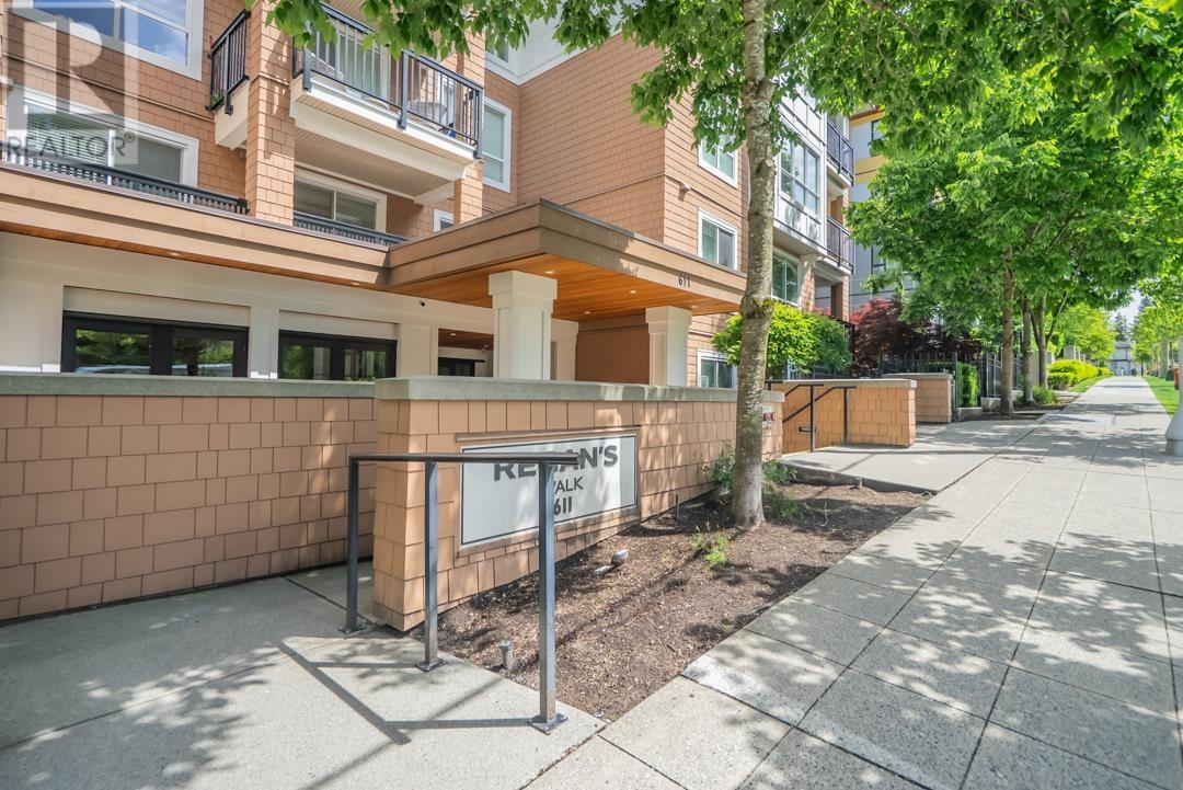 303 611 REGAN AVENUE, Coquitlam
