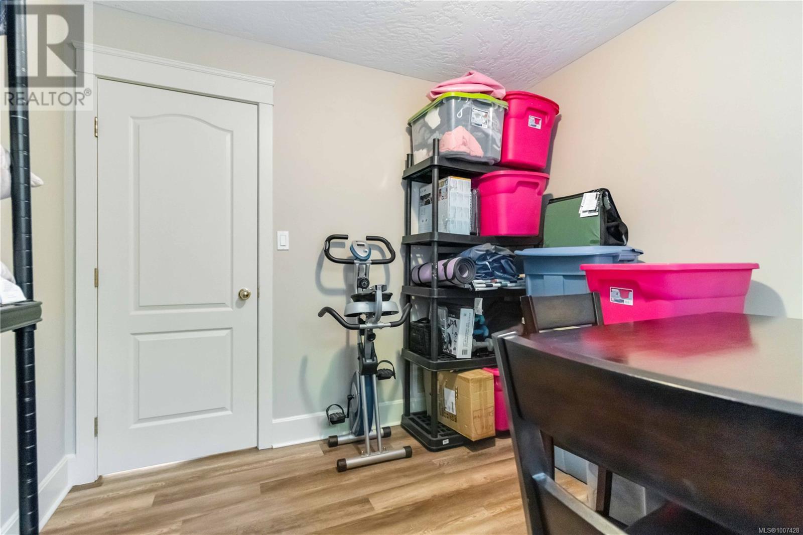 Photo 6 of 6260 Elaine Way, Central Saanich BC