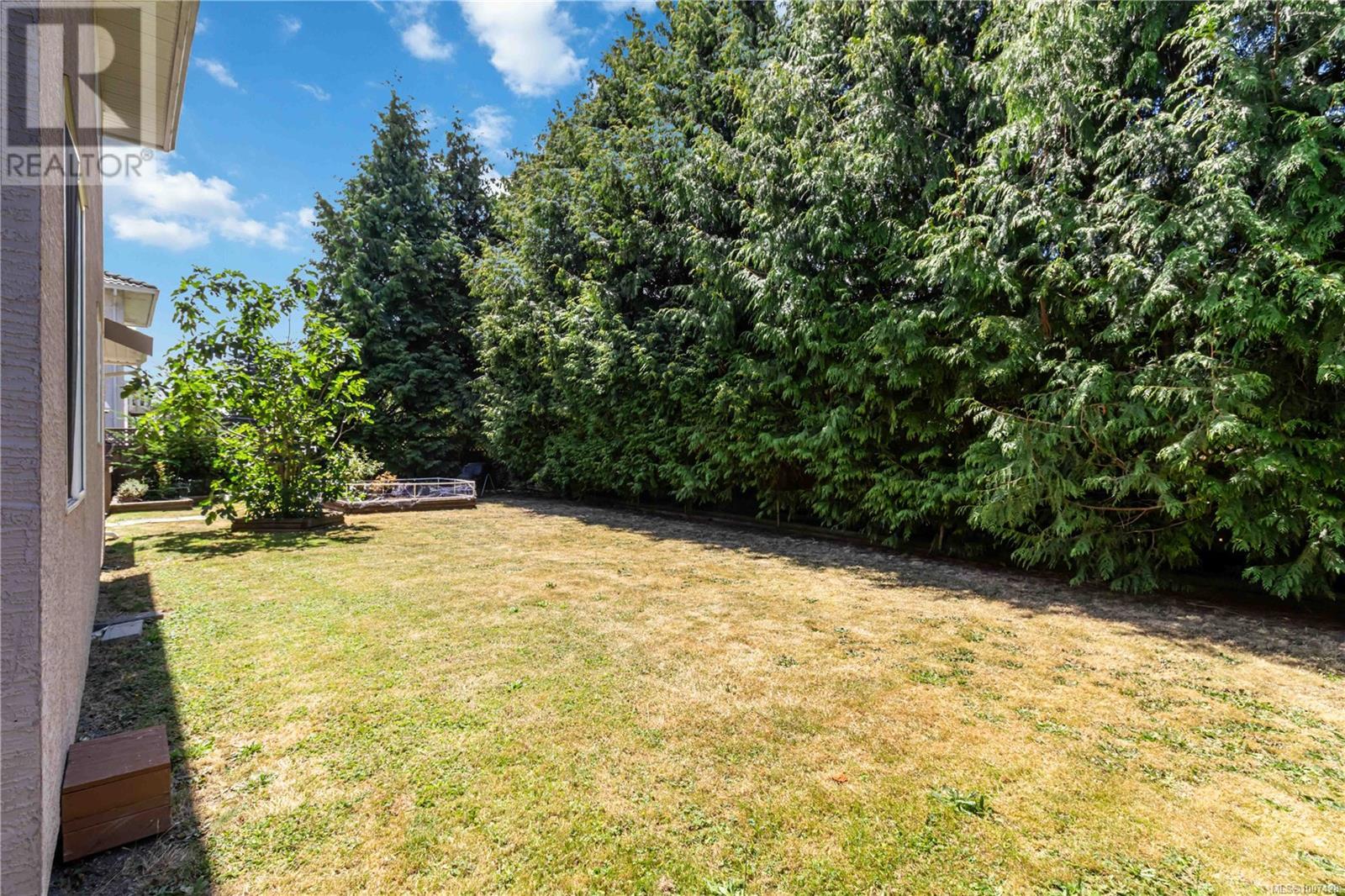 Photo 10 of 6260 Elaine Way, Central Saanich BC