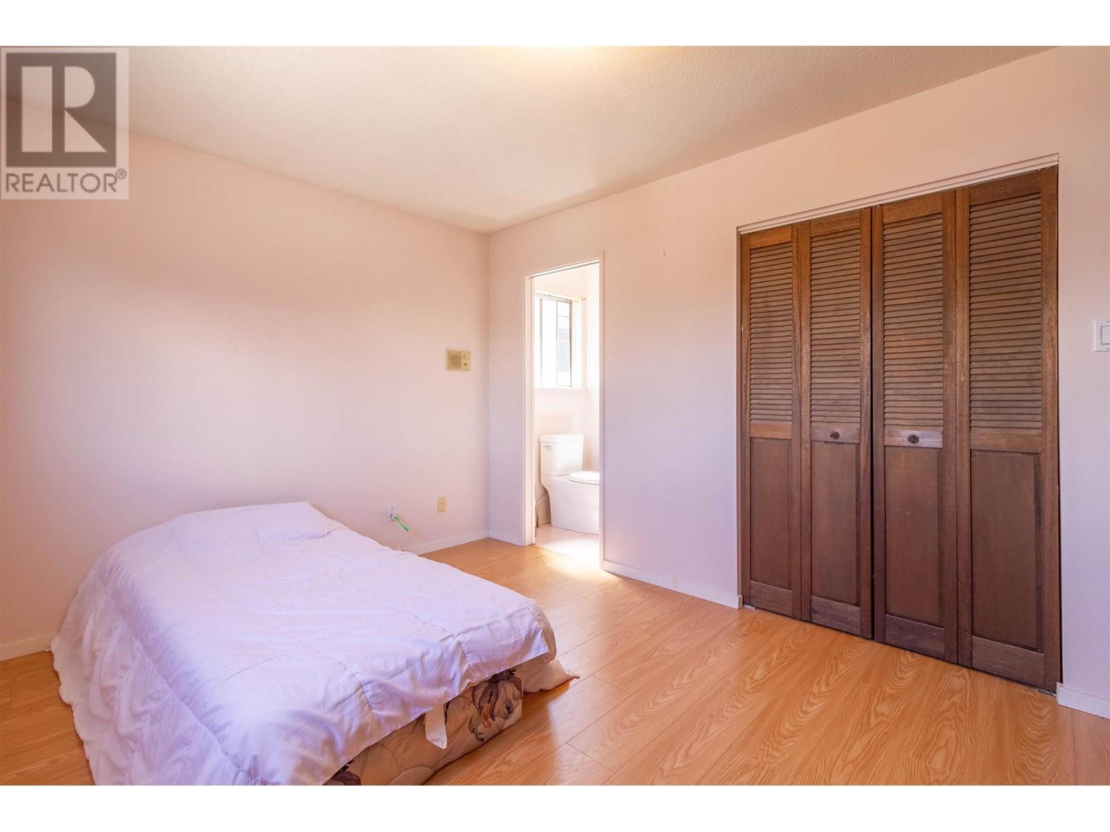 Photo 20 of 1260 Rossland Street, Vancouver BC