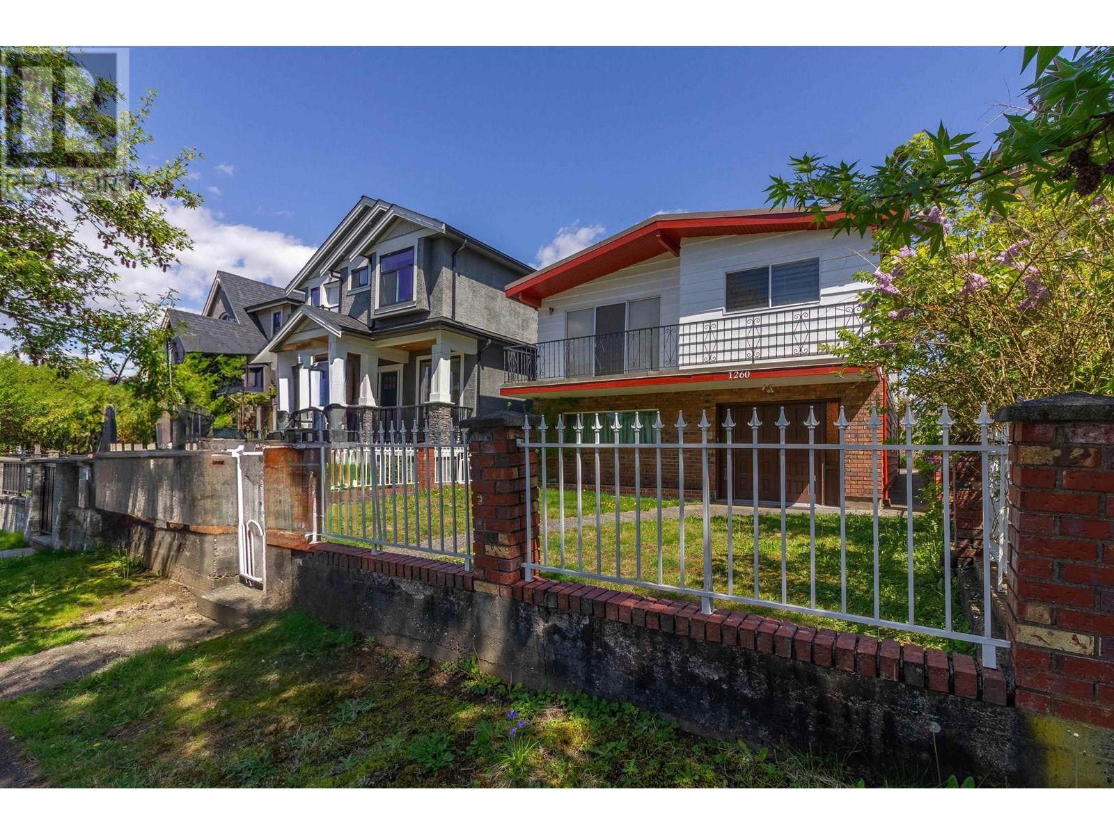 Photo 39 of 1260 Rossland Street, Vancouver BC