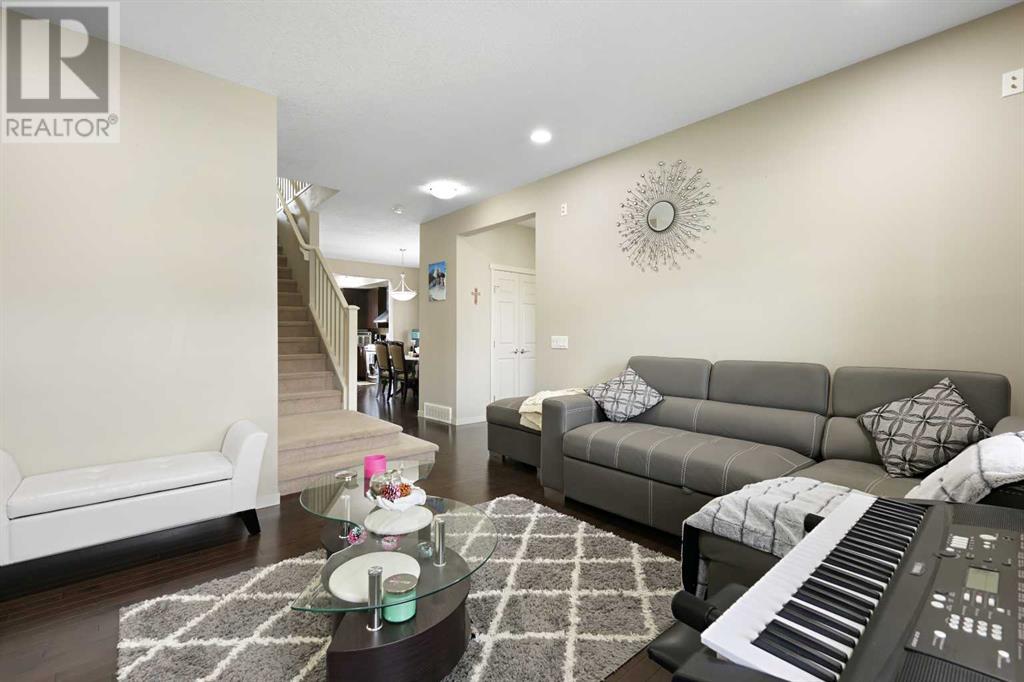 Single Family House for Sale in  Copperpond Heights SE Copperfield Calgary 