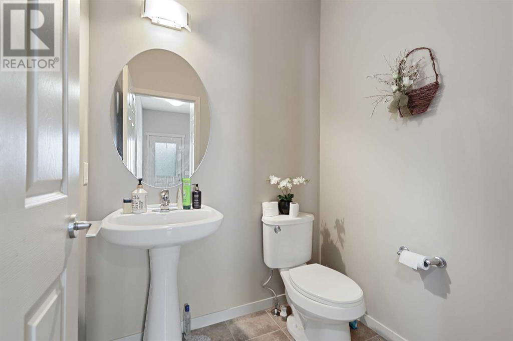 Single Family House for Sale in  Copperpond Heights SE Copperfield Calgary 