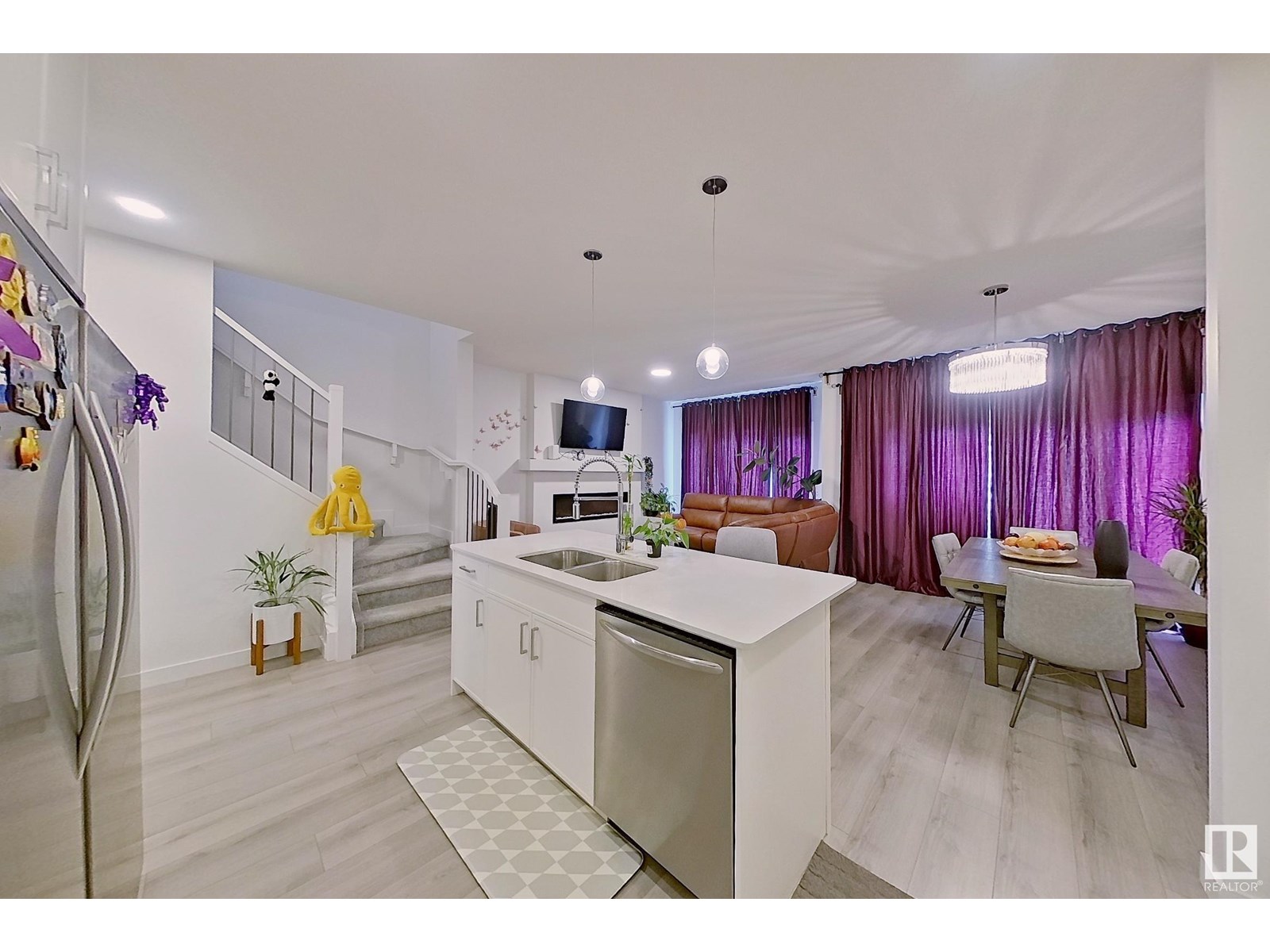 Photo 19 of 3608 214 St Nw, Edmonton AB