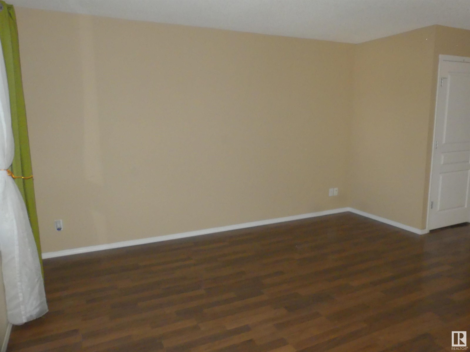 Photo 39 of 15930 139 St Nw, Edmonton AB