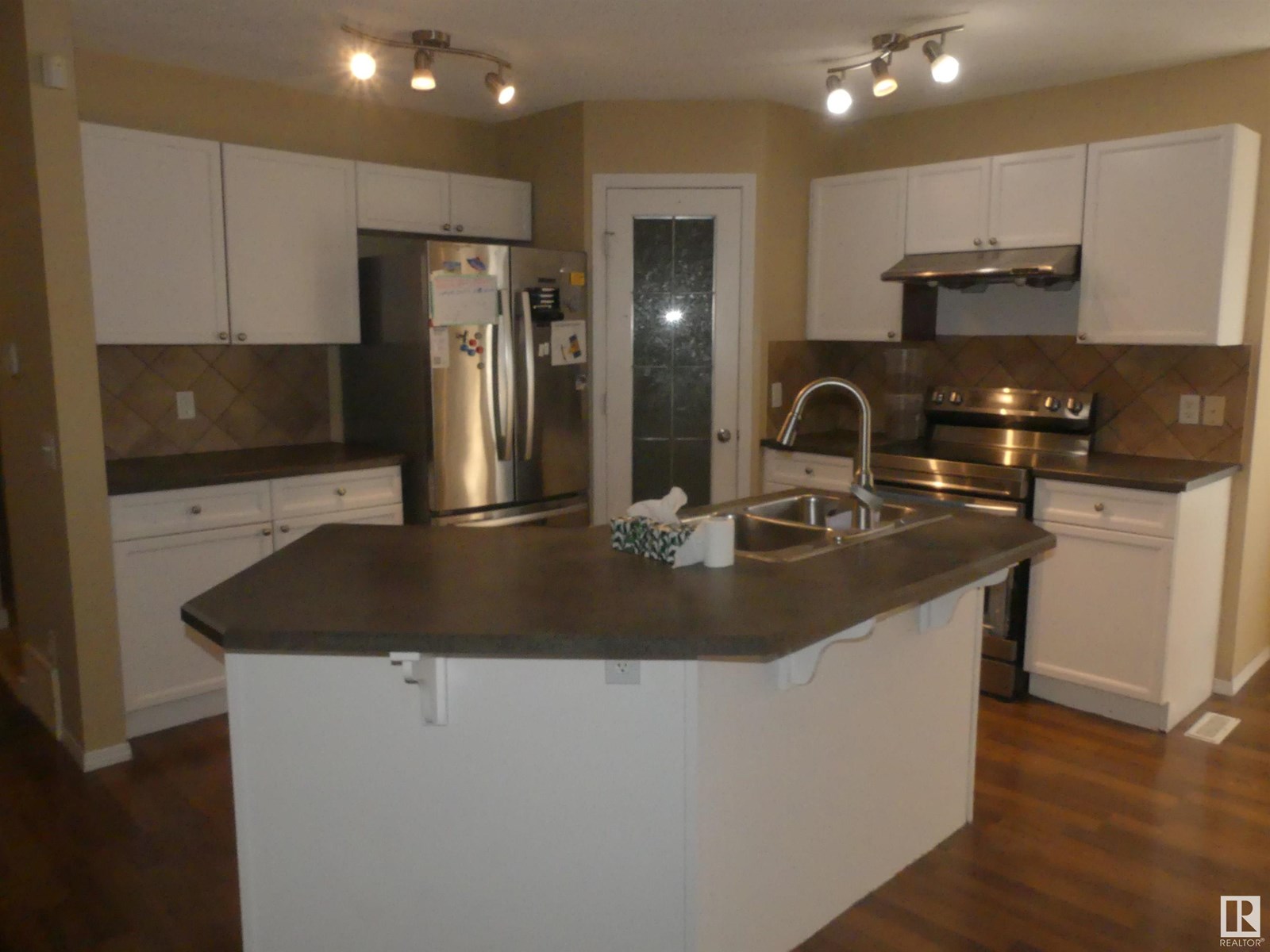 Photo 50 of 15930 139 St Nw, Edmonton AB