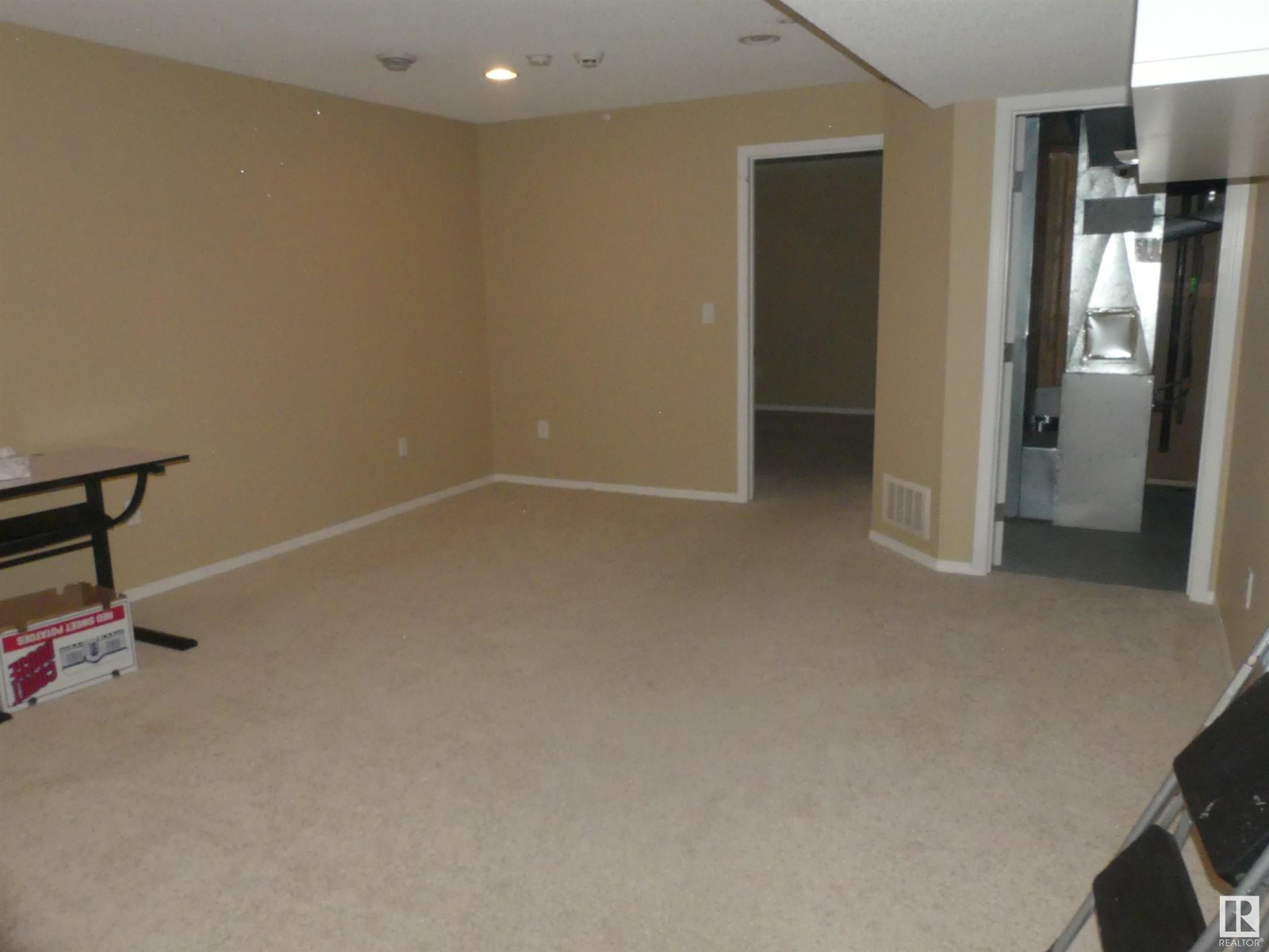 Photo 54 of 15930 139 St Nw, Edmonton AB
