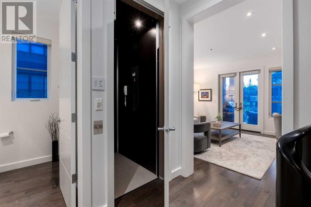 Single Family House for Sale in  Aspen Meadows Hill SW Aspen Woods Calgary 