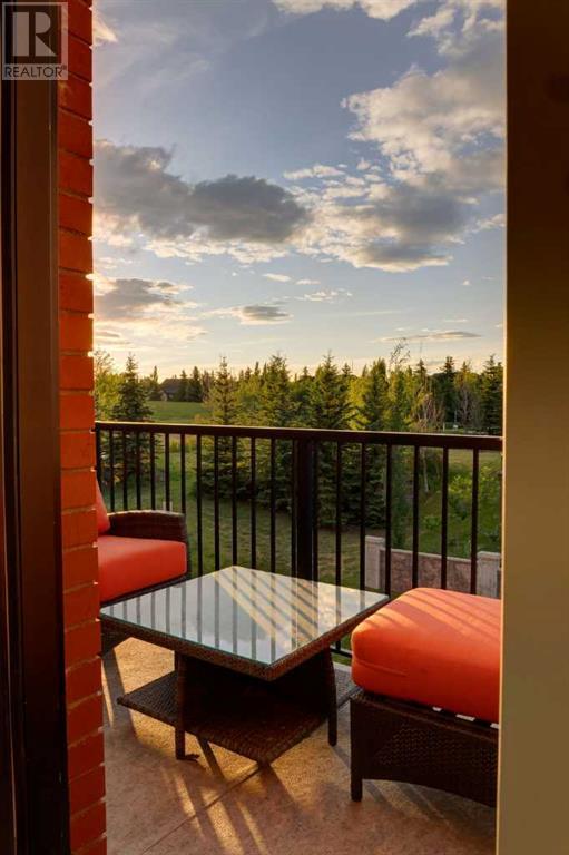 Single Family House for Sale in  Aspen Meadows Hill SW Aspen Woods Calgary 