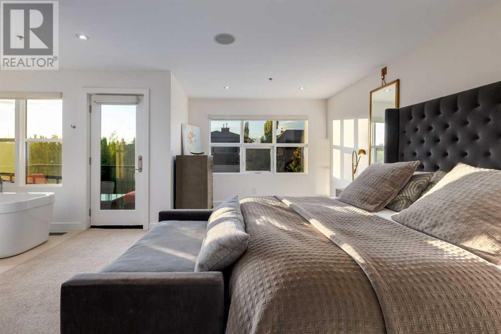 Single Family House for Sale in  Aspen Meadows Hill SW Aspen Woods Calgary 