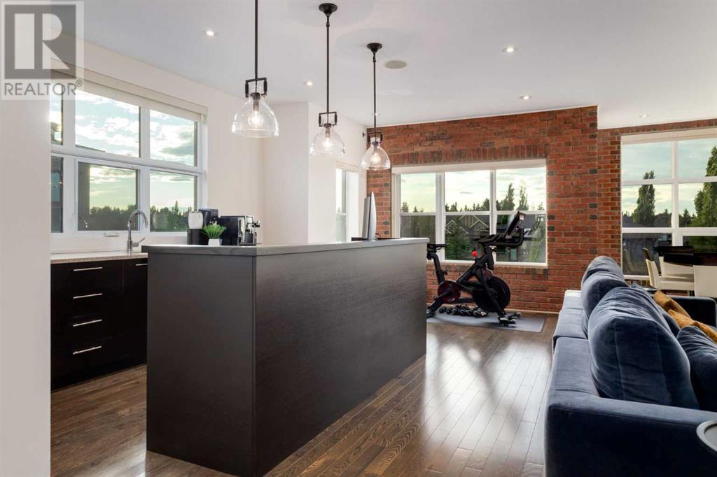 Single Family House for Sale in  Aspen Meadows Hill SW Aspen Woods Calgary 