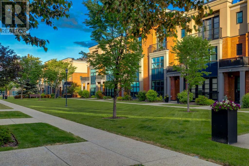 Single Family House for Sale in  Aspen Meadows Hill SW Aspen Woods Calgary 
