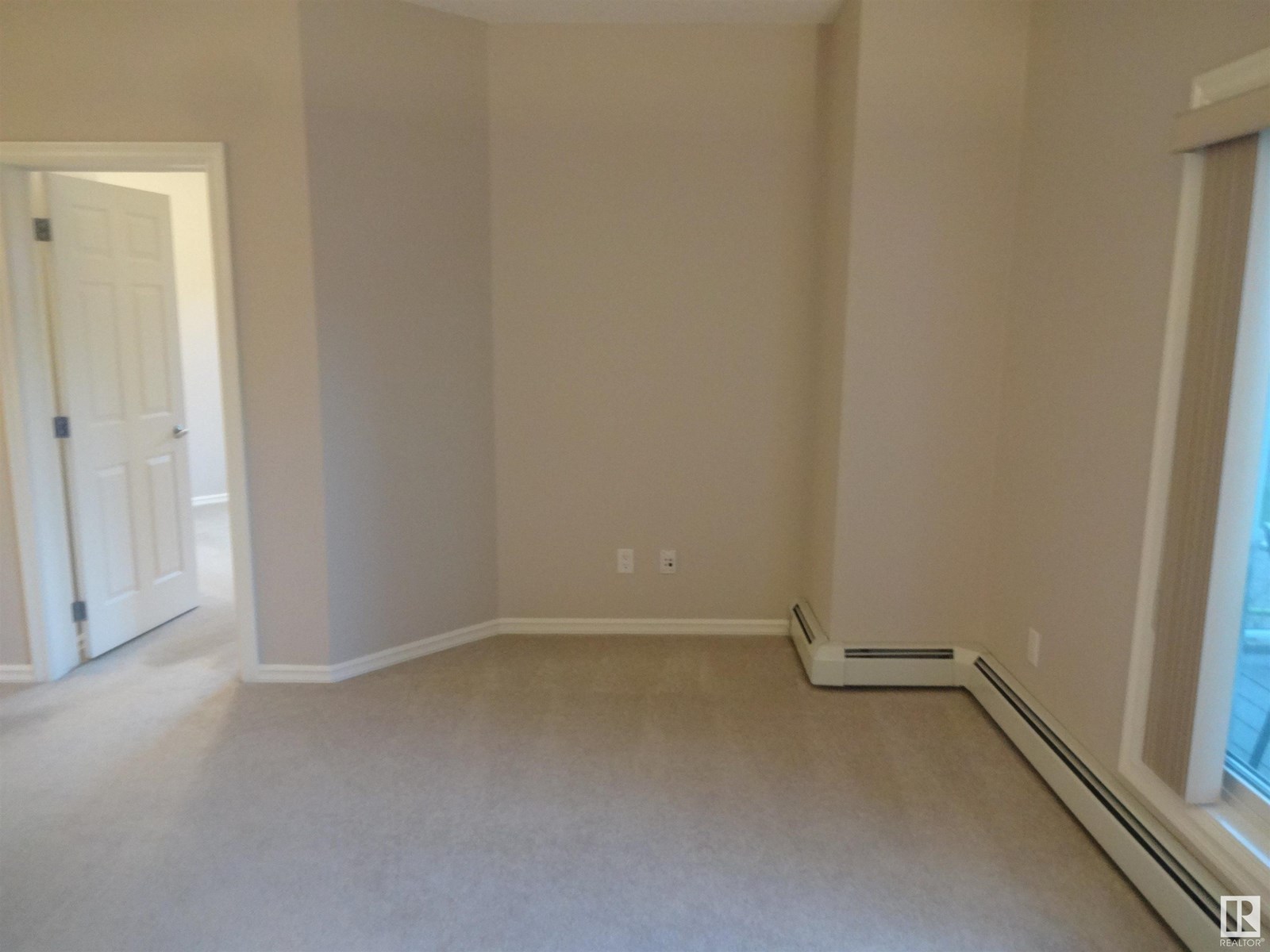 Photo 16 of 114 226 Macewan Road Sw, Edmonton AB