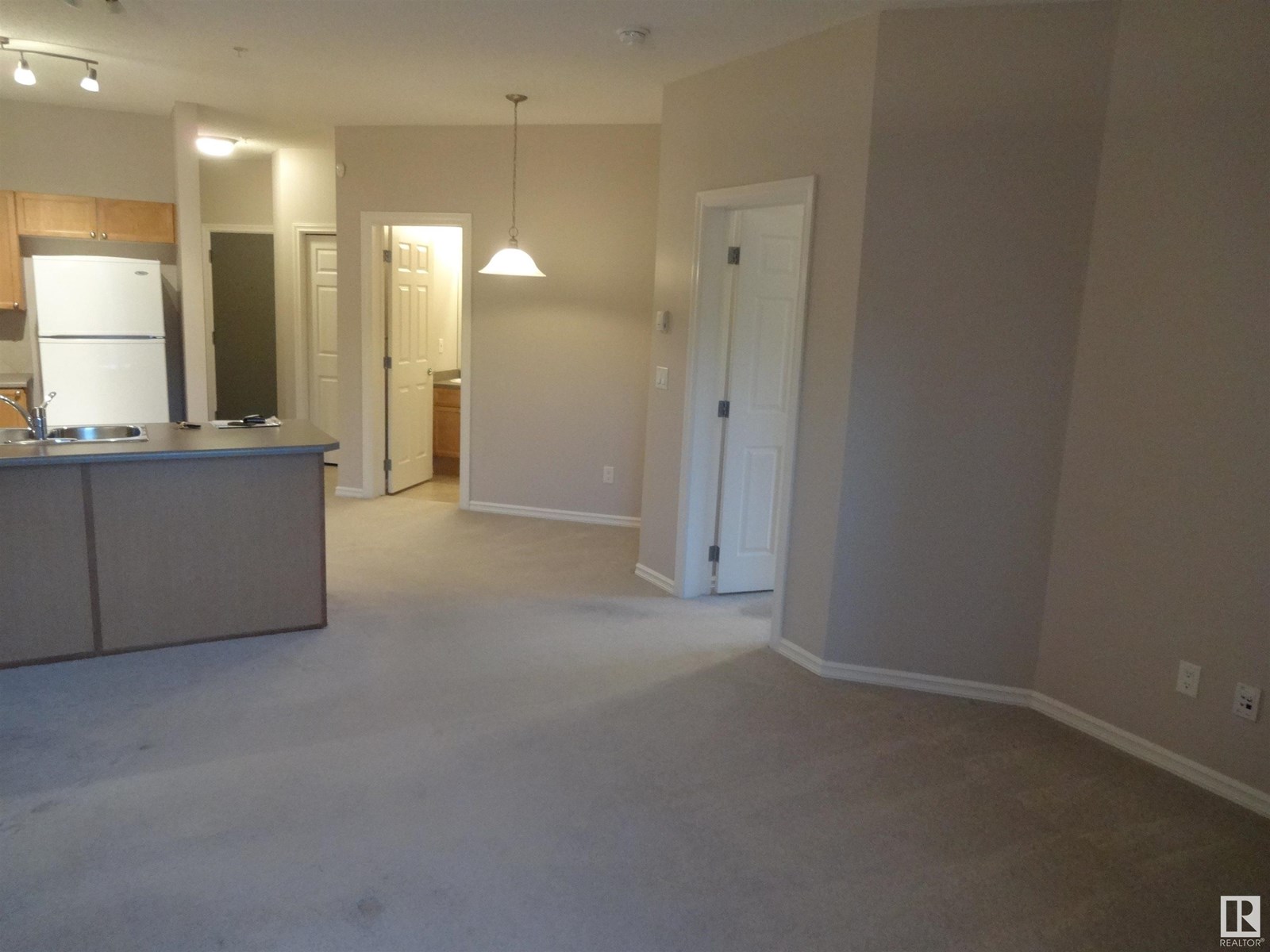 Photo 14 of 114 226 Macewan Road Sw, Edmonton AB