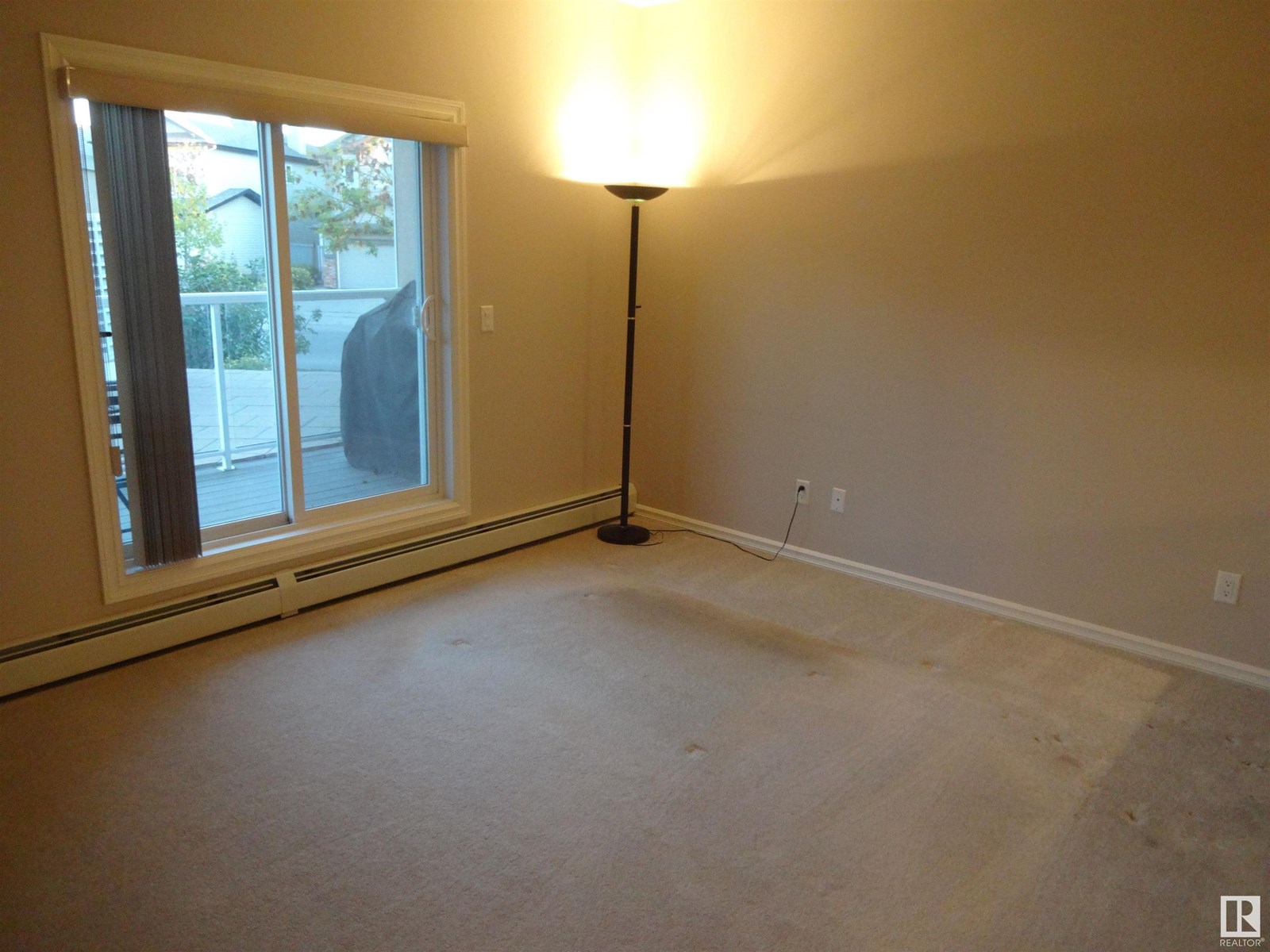Photo 12 of 114 226 Macewan Road Sw, Edmonton AB