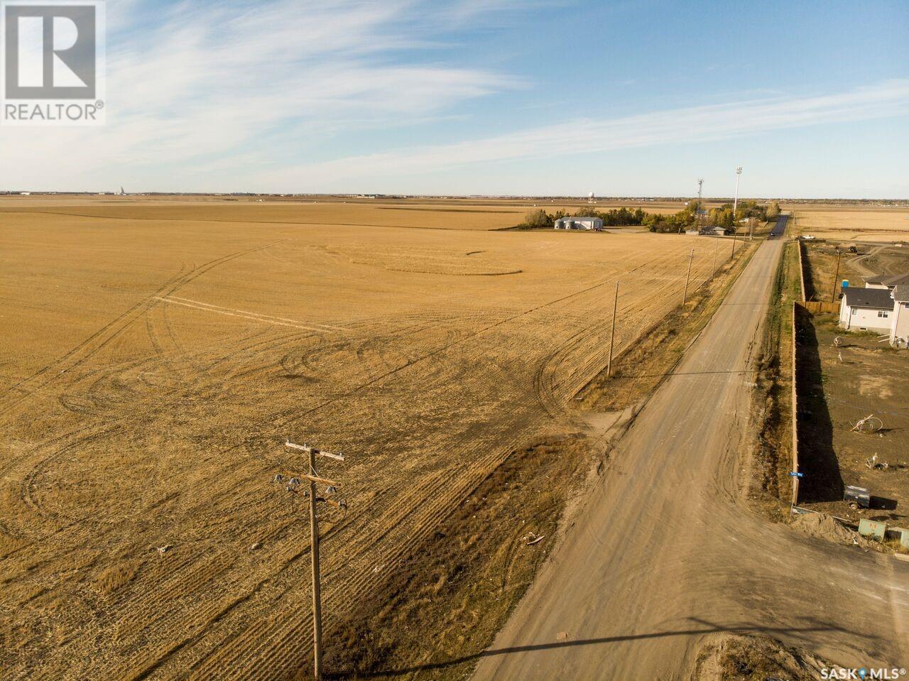 Photo 3 of 6501 28th Avenue, Regina SK
