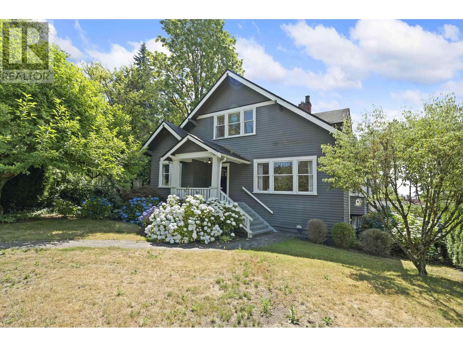 Photo 1 of 3492 W 34th Avenue, Vancouver BC