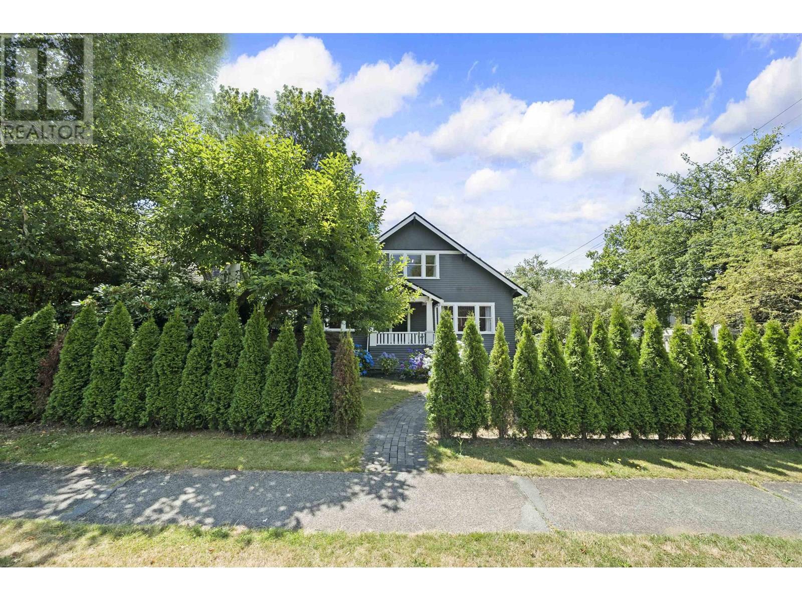Photo 9 of 3492 W 34th Avenue, Vancouver BC