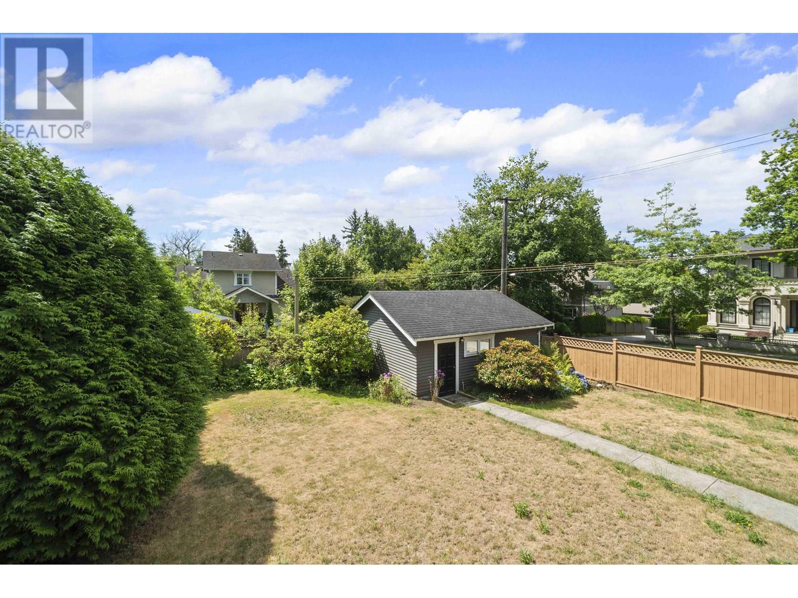 Photo 10 of 3492 W 34th Avenue, Vancouver BC
