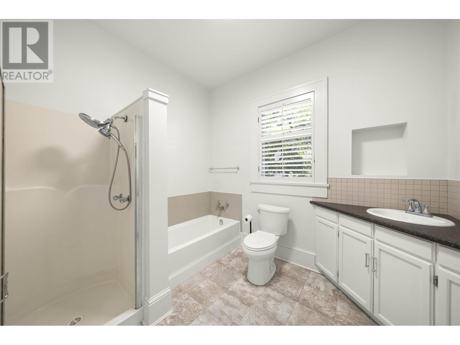 Photo 25 of 3492 W 34th Avenue, Vancouver BC