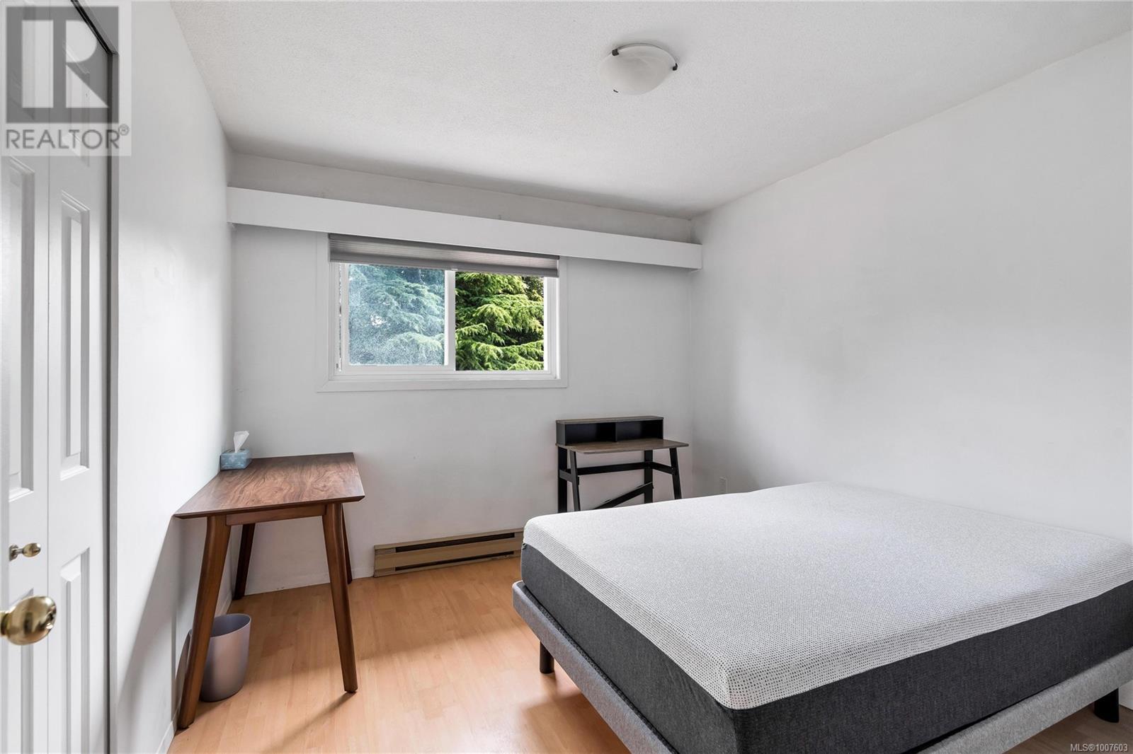 Photo 21 of 1587 Judoba Pl, Saanich BC