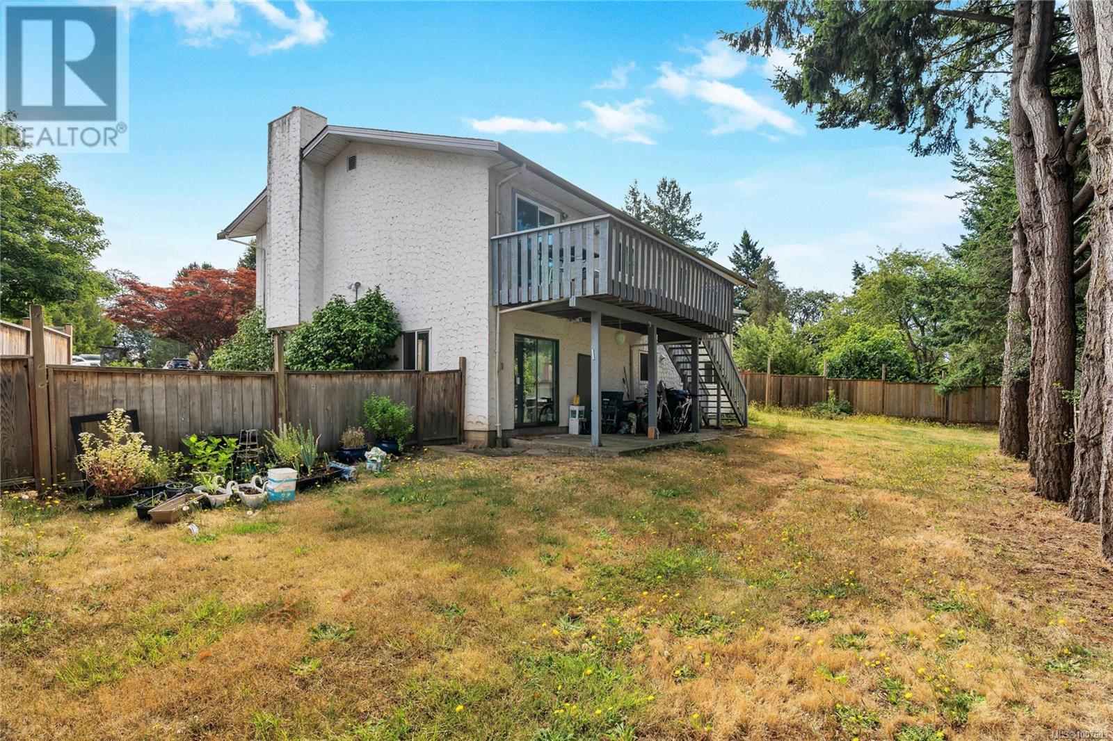 Photo 34 of 1587 Judoba Pl, Saanich BC
