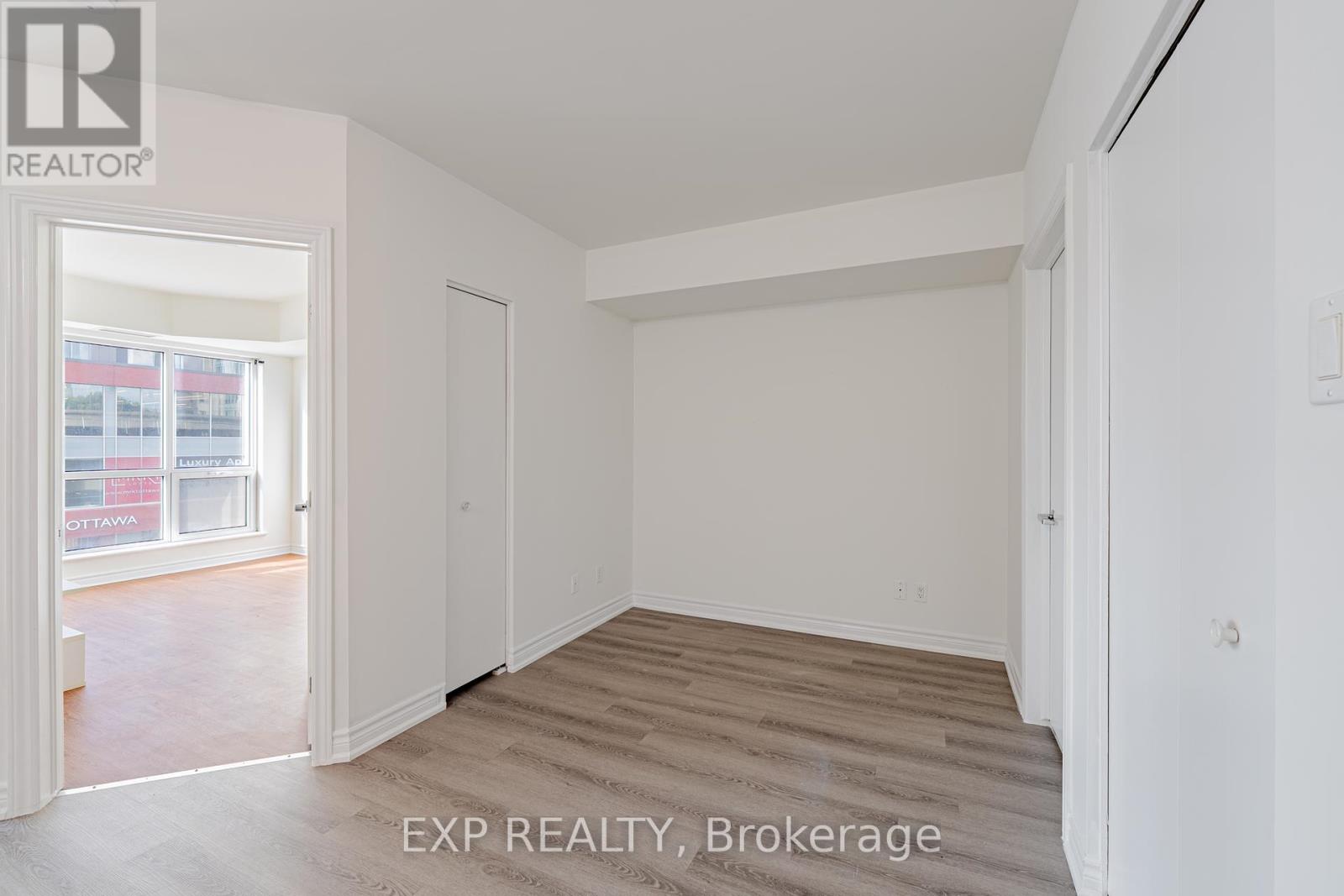 Photo 26 of 302 200 Rideau Street, Ottawa ON