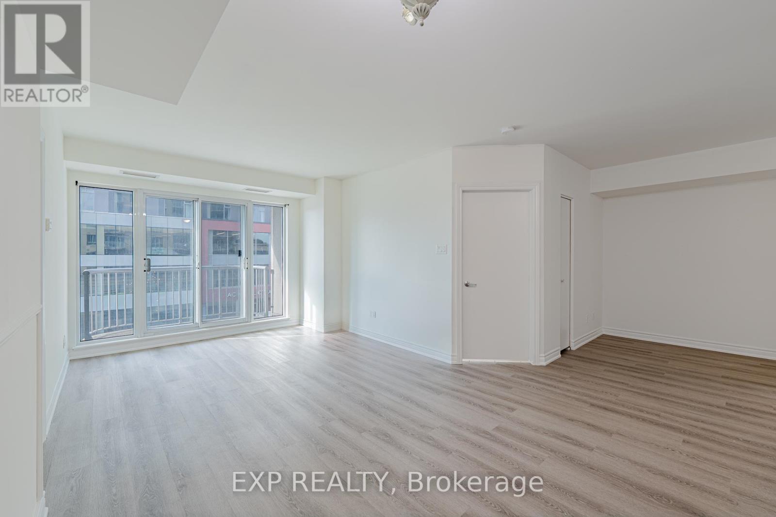Photo 22 of 302 200 Rideau Street, Ottawa ON
