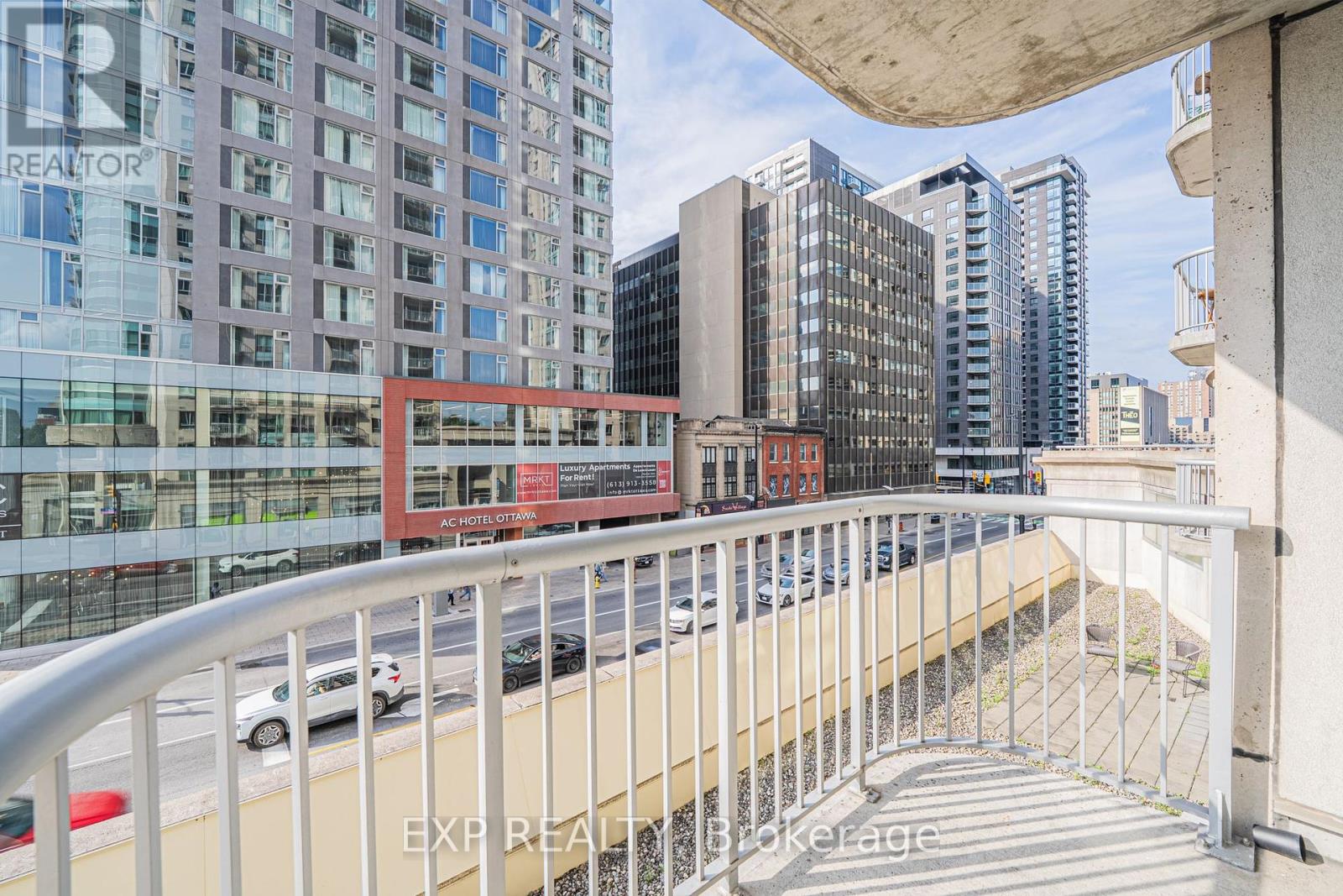 Photo 24 of 302 200 Rideau Street, Ottawa ON