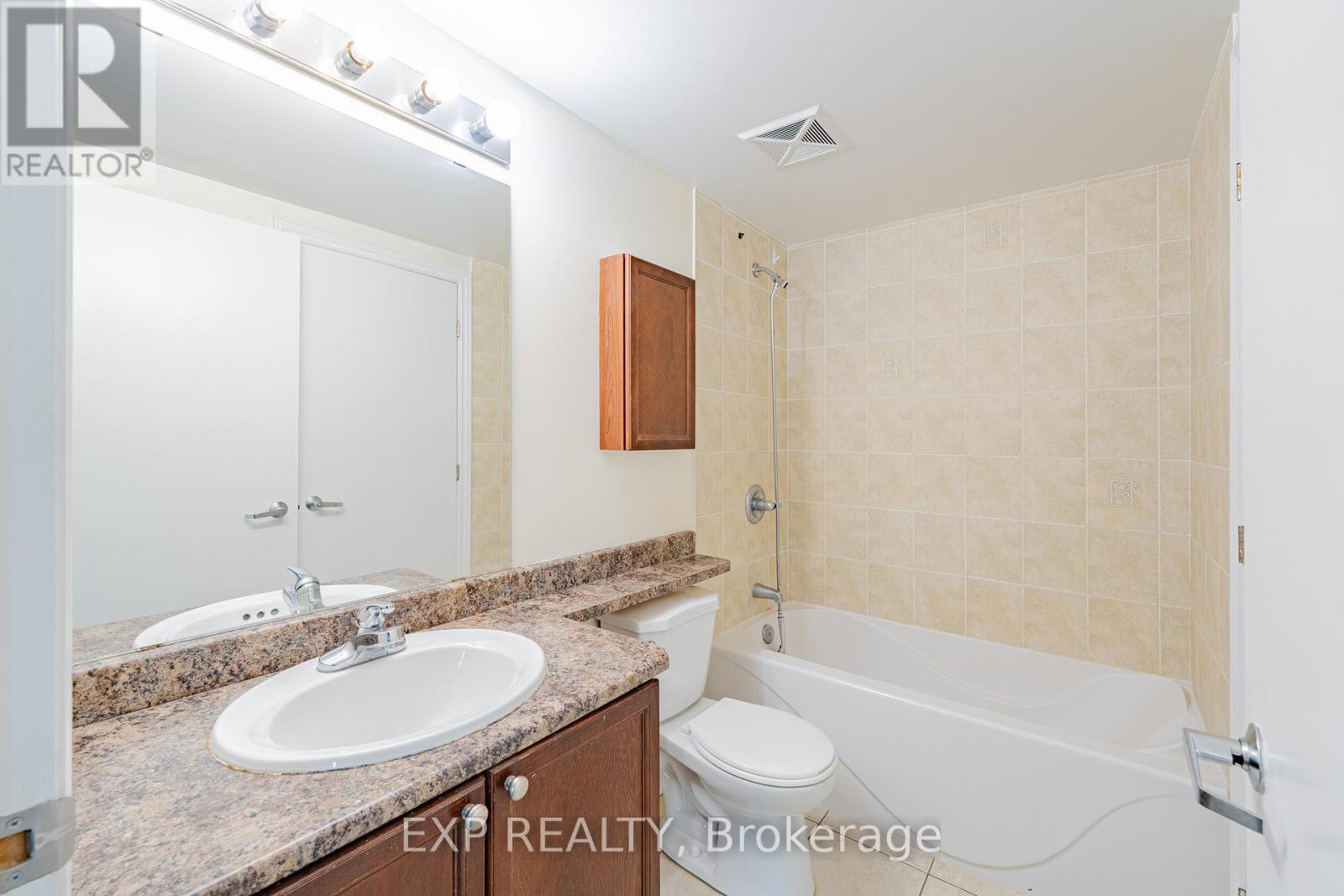 Photo 35 of 302 200 Rideau Street, Ottawa ON
