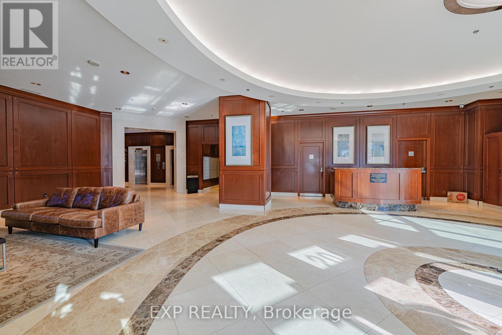 Photo 8 of 302 200 Rideau Street, Ottawa ON