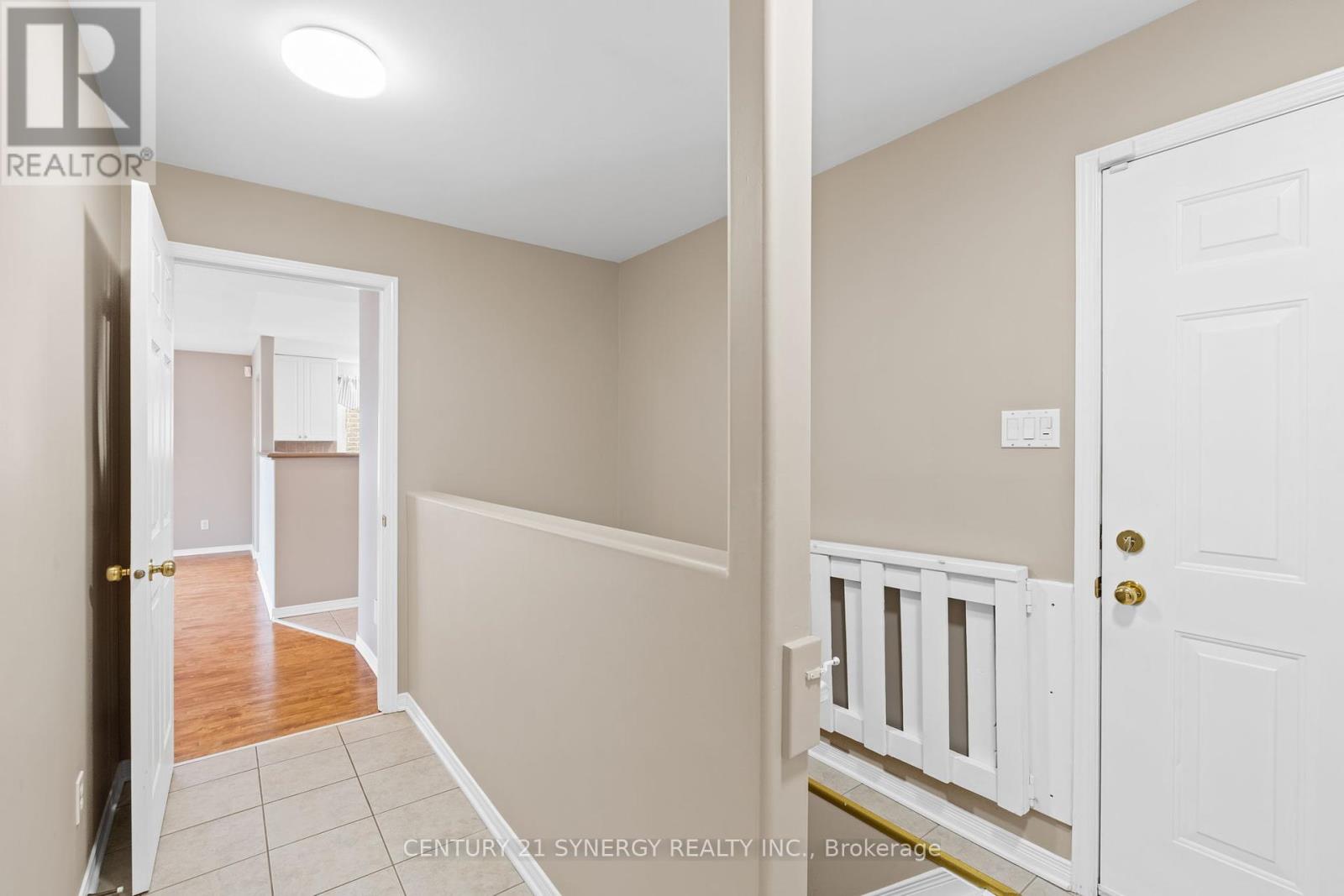 Photo 23 of 54 Dr Gordon Crescent, North Grenville ON