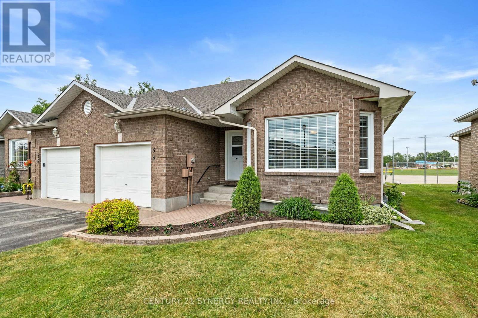 Photo 25 of 54 Dr Gordon Crescent, North Grenville ON