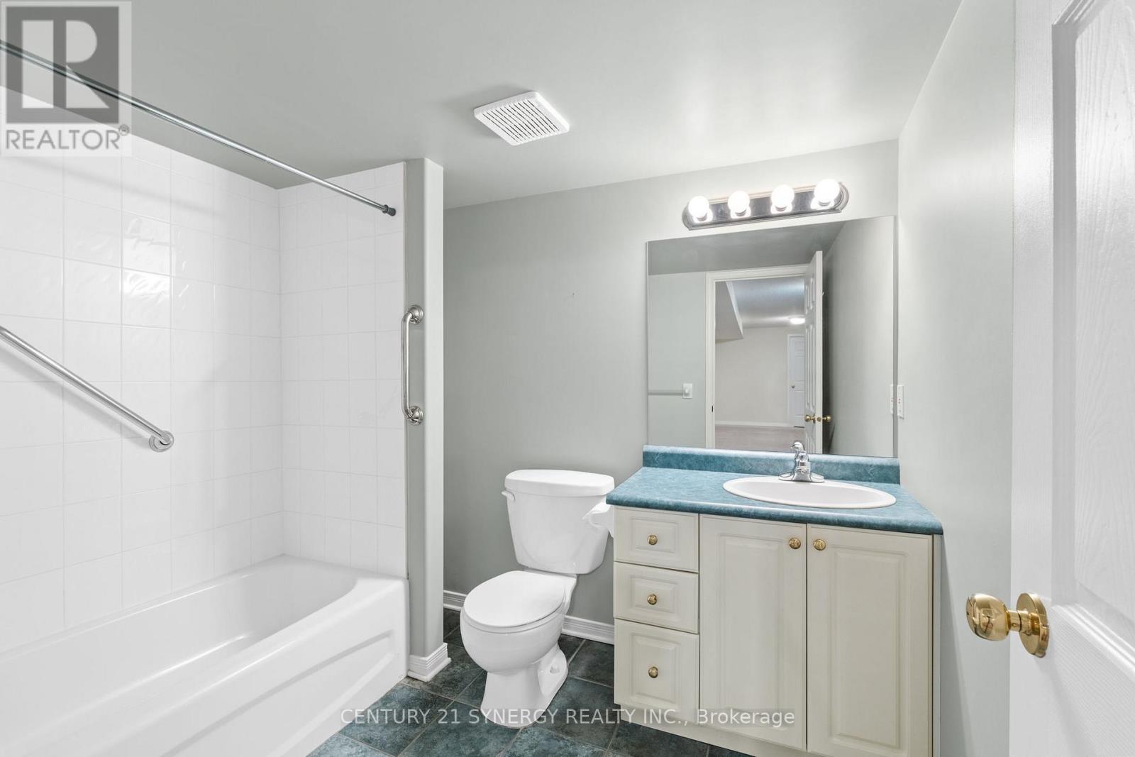 Photo 9 of 54 Dr Gordon Crescent, North Grenville ON