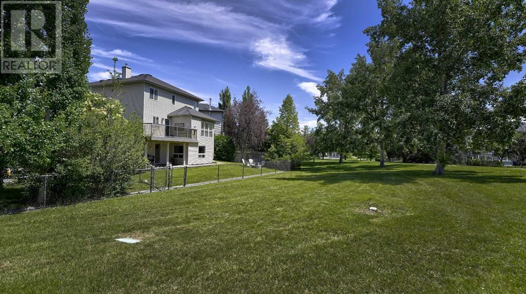 Single Family House for Sale in  Douglas Ridge Place SE Douglasdale/Glen Calgary 