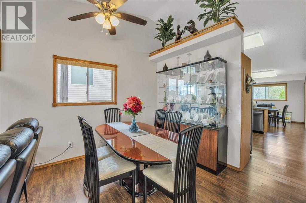 Single Family House Bi-level for Sale in  Coral Keys Drive NE Coral Springs Calgary 