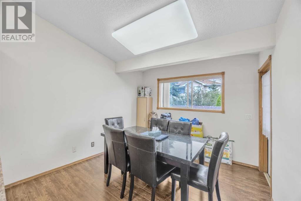 Single Family House Bi-level for Sale in  Coral Keys Drive NE Coral Springs Calgary 