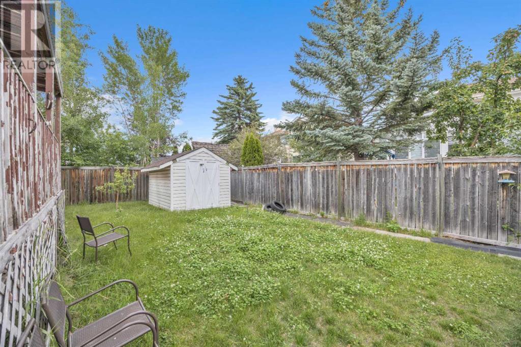 Single Family House Bi-level for Sale in  Coral Keys Drive NE Coral Springs Calgary 