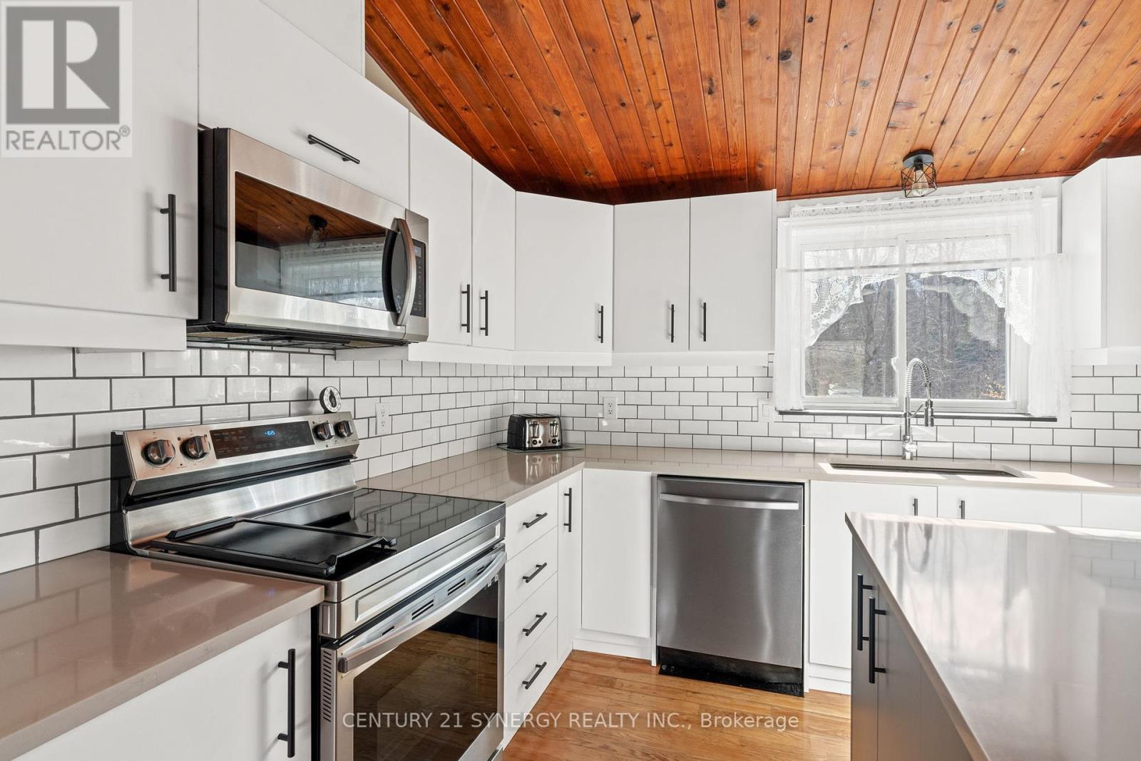 Photo 13 of 9093 County Rd 22 Road, Edwardsburgh Cardinal ON