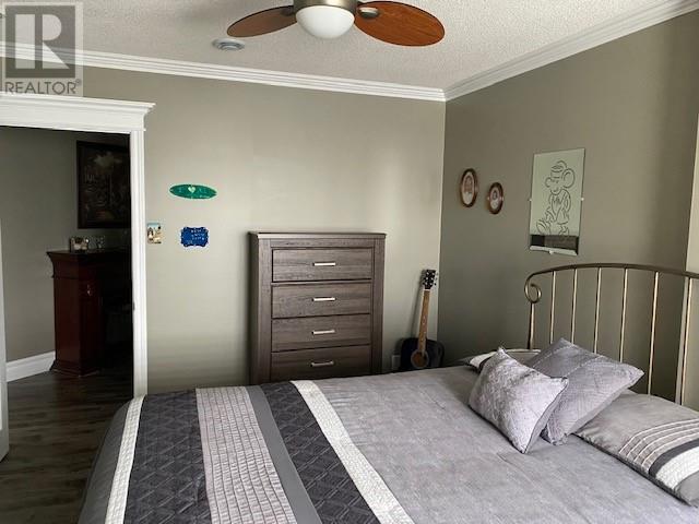 12 Juniper Drive - 24