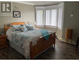 12 Juniper Drive thumbnail 17